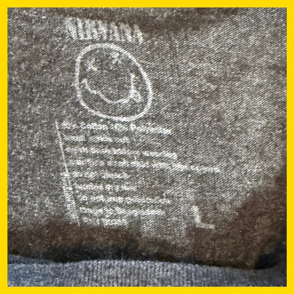 Nirvana Smiley Face Graphic T-Shirt Mens Large Charcoal Gray Rock Band Tee L - Picture 3 of 4